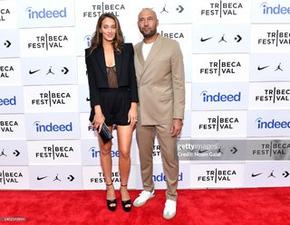 Hannah Jeter feet photo thumbnail