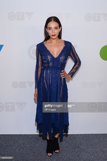 Hannah John-Kamen feet photo thumbnail