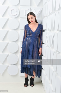 Hannah John-Kamen feet photo thumbnail
