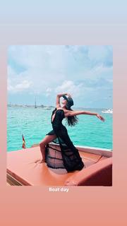 Hannah John-Kamen feet photo thumbnail