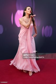 Hannah John-Kamen feet photo thumbnail