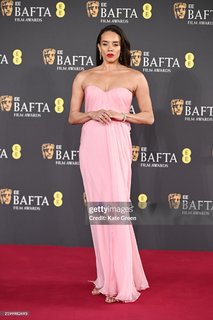 Hannah John-Kamen feet photo thumbnail