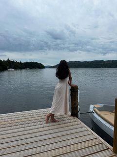 Hannah John-Kamen feet photo thumbnail