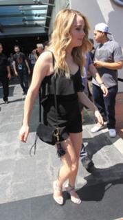 Hannah Kasulka feet photo 1