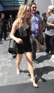 Hannah Kasulka feet photo 2