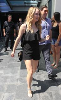 Hannah Kasulka feet photo 3