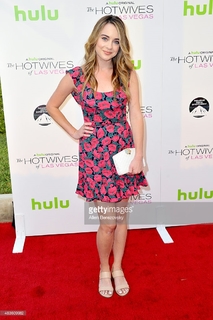 Hannah Kasulka feet photo 16