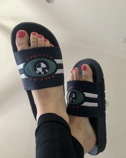 Hannah Kasulka feet photo 5