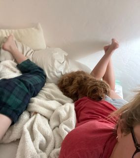 Hannah Kepple feet photo thumbnail