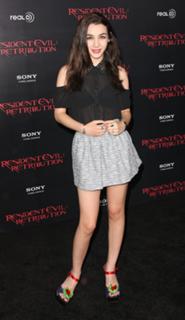 Hannah Marks feet photo 7