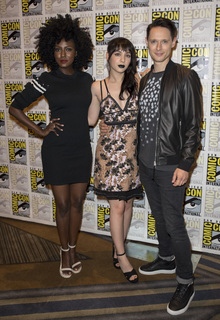 Hannah Marks feet photo 6