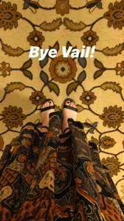 Hannah Marks feet photo 7