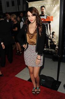 Hannah Marks feet photo 4