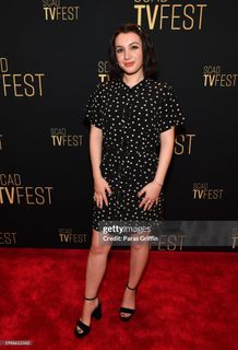 Hannah Marks feet photo 8