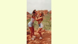 Hannah Meloche feet photo 2