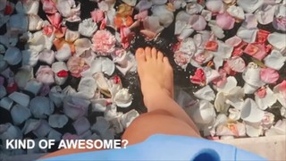Hannah Meloche feet photo 17