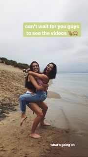 Hannah Meloche feet photo 6