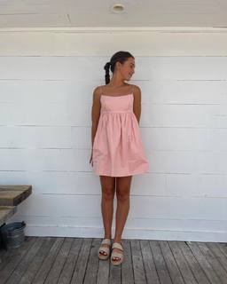 Hannah Meloche feet photo 15