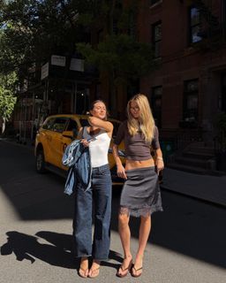 Hannah Meloche feet photo 4