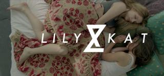 Hannah Murray feet photo thumbnail