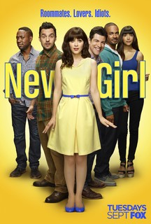 Hannah Simone feet photo thumbnail