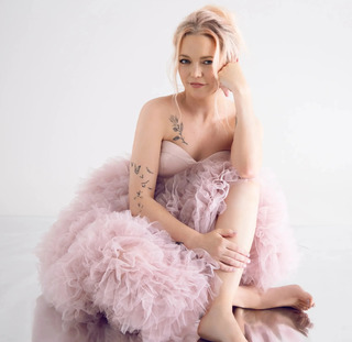 Hannah Spearritt feet photo 5
