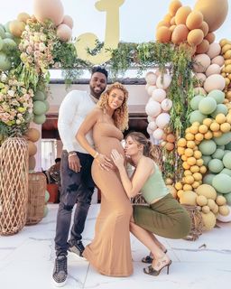Hannah Stocking feet photo thumbnail