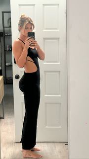 Hannah Stocking feet photo thumbnail