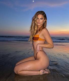 Hannah Stocking feet photo thumbnail