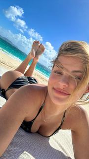 Hannah Stocking feet photo thumbnail