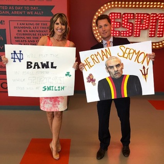 Hannah Storm feet photo thumbnail