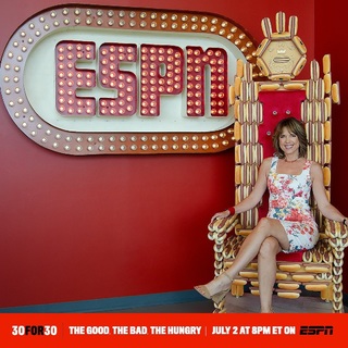 Hannah Storm feet photo thumbnail