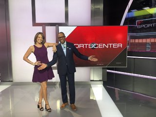 Hannah Storm feet photo thumbnail