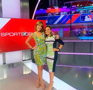 Hannah Storm feet photo thumbnail