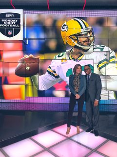Hannah Storm feet photo thumbnail