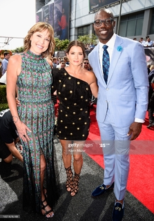 Hannah Storm feet photo thumbnail