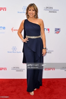 Hannah Storm feet photo thumbnail