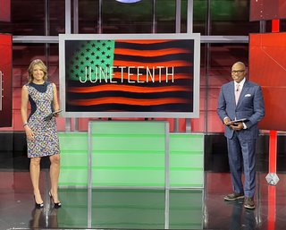Hannah Storm feet photo thumbnail