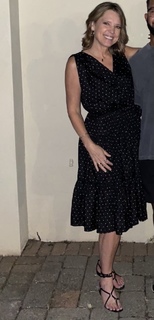 Hannah Storm feet photo thumbnail