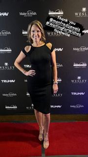 Hannah Storm feet photo thumbnail