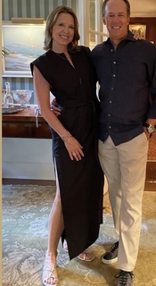 Hannah Storm feet photo thumbnail