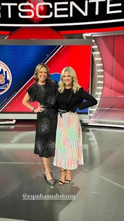 Hannah Storm feet photo thumbnail