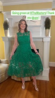 Hannah Storm feet photo thumbnail