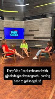 Hannah Storm feet photo thumbnail