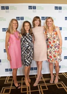 Hannah Storm feet photo thumbnail