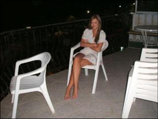 Hannah Tointon feet photo 2