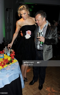Hannah Waddingham feet photo thumbnail