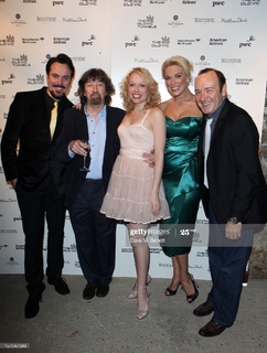 Hannah Waddingham feet photo thumbnail