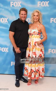 Hannah Waddingham feet photo thumbnail