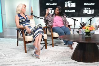 Hannah Waddingham feet photo 13